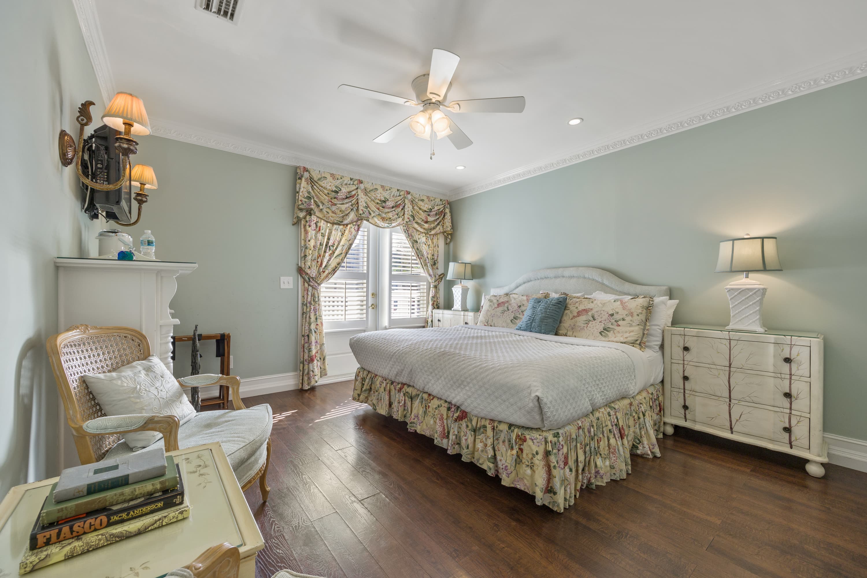 bedroom