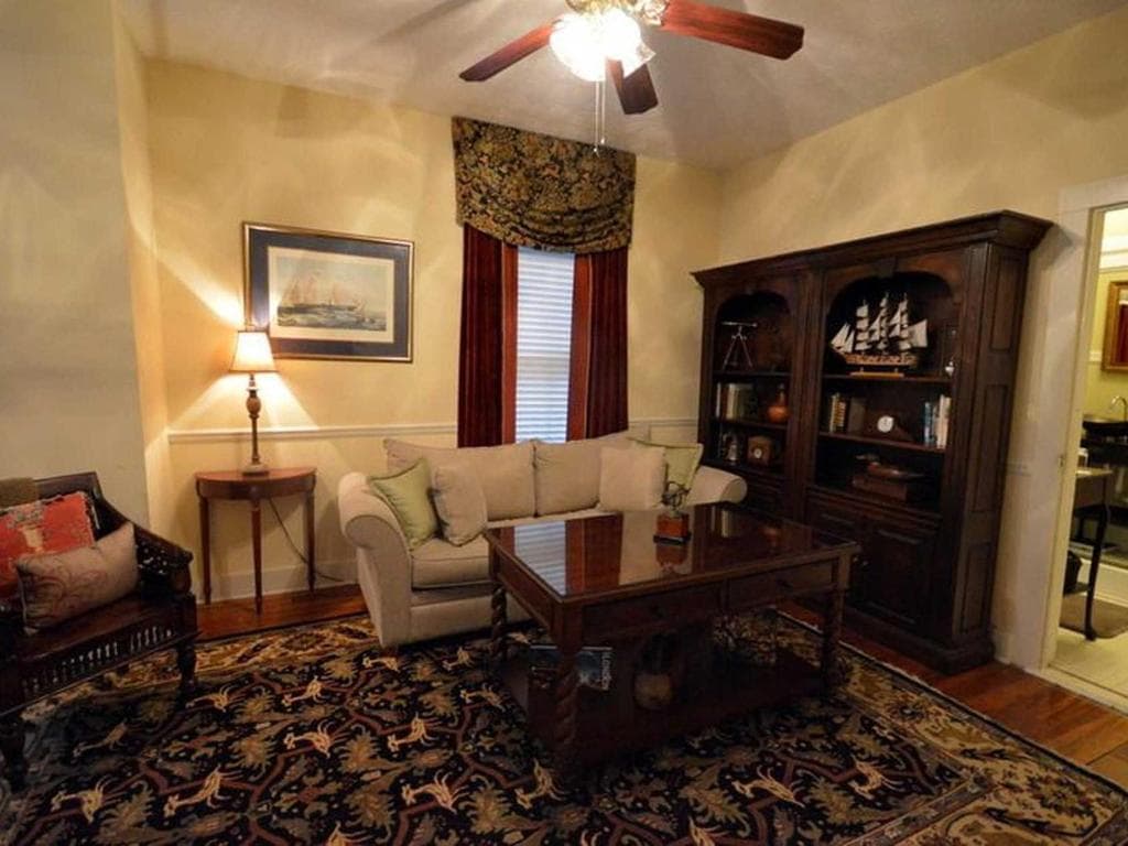 sitting room